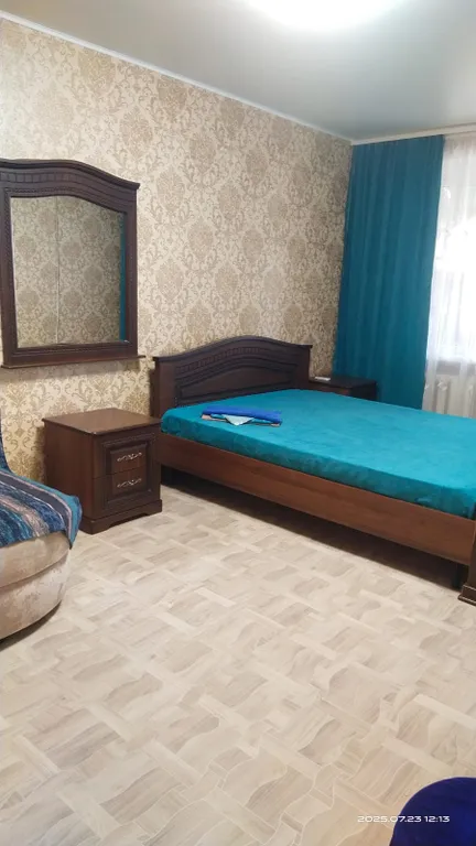 Уютная квартира в центре рядом с парком каруселей — аренда посуточно в Сальск