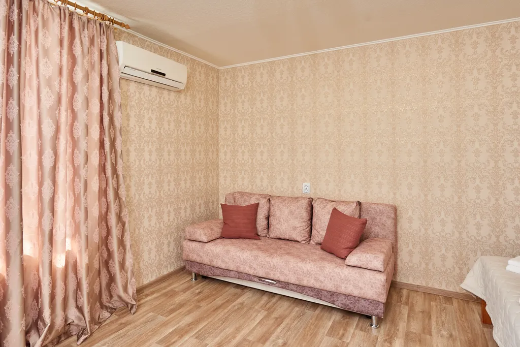 Однокомнатная квартира рядом с ЖД вокзалом