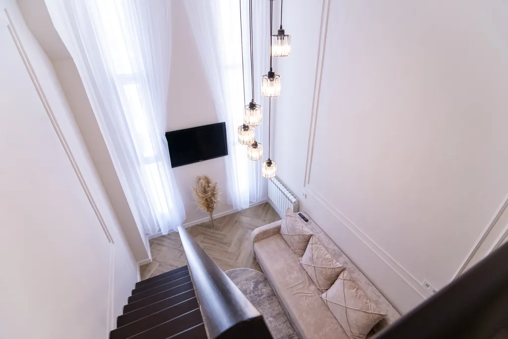 Двухуровневые апартаменты с трендовым ремонтом