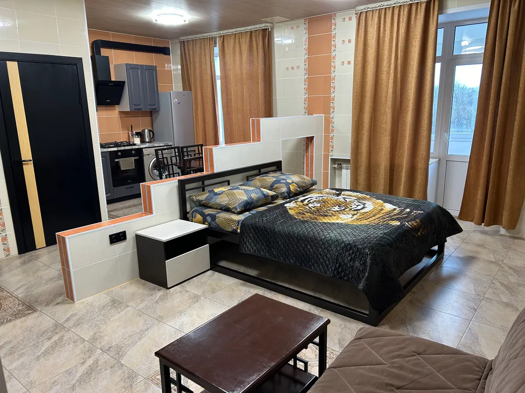 Студия с красивым видом на центр города