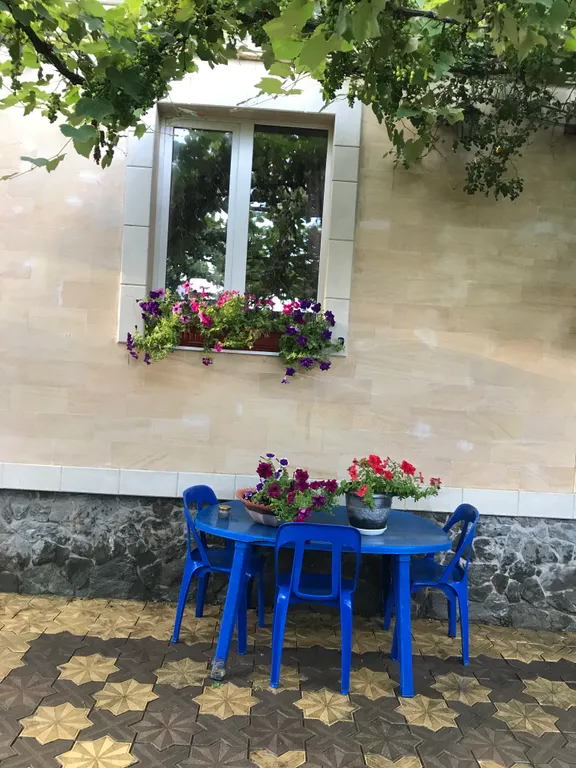 Коттедж Уютная половина дома со своим двором и парковкой — Пятигорск