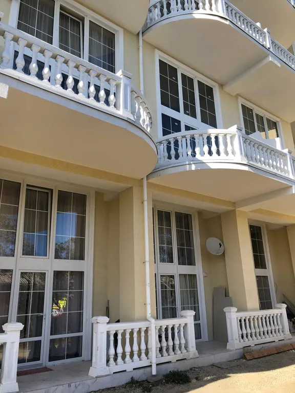 2-комнатная Квартира — аренда посуточно в Алупка