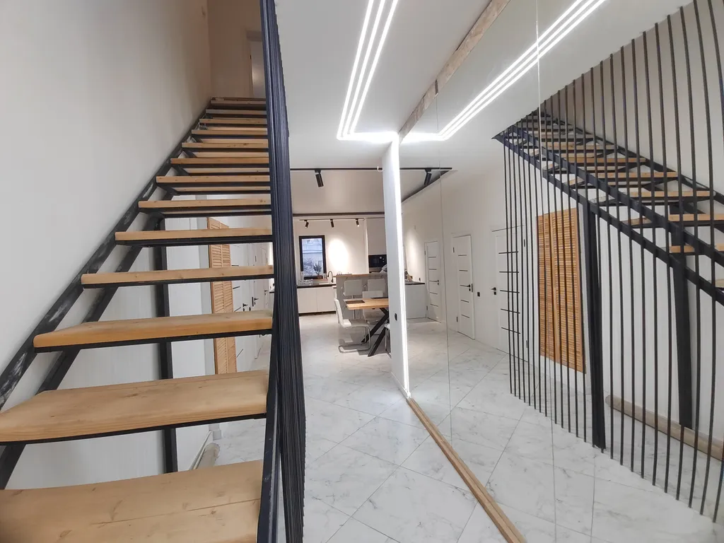 6-комнатный Дом