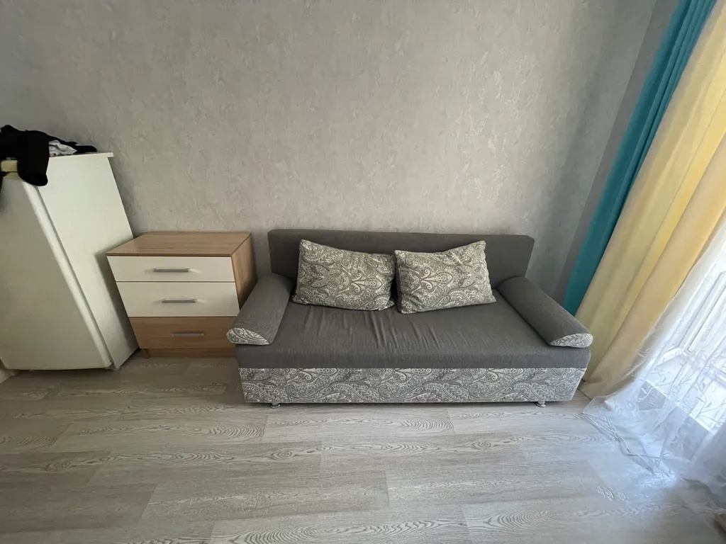 Студия в новом доме с ремонтом