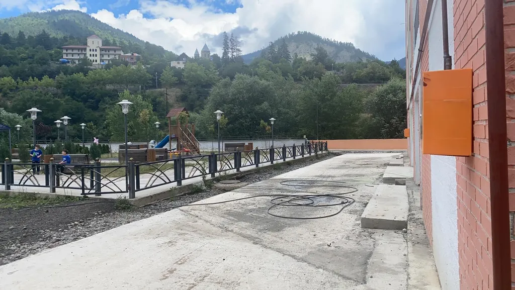 Квартира на 5 этаже с видом на горе