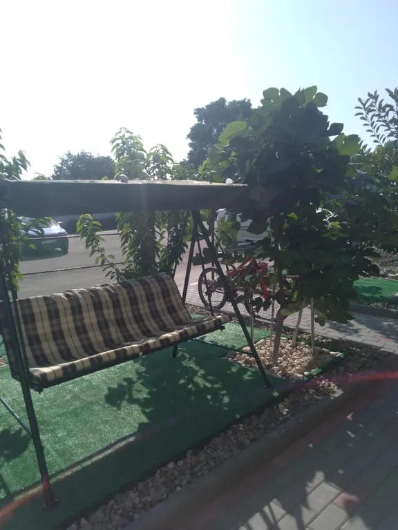 1-комнатная квартира с видом на море и пицундские сосны райский уголок