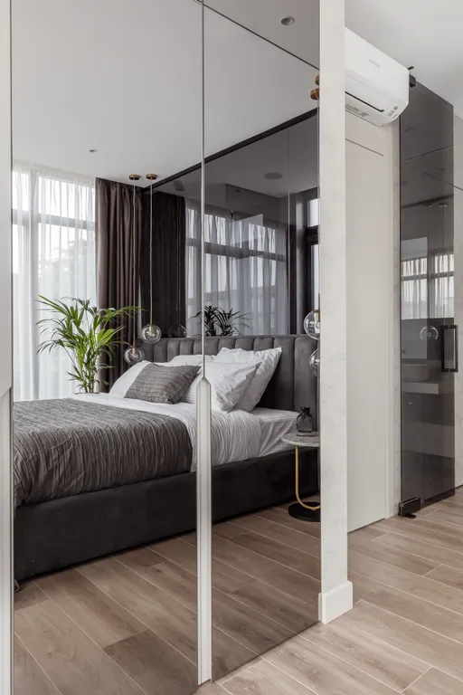 Дизайнерский трёхэтажный дом недалёко от моря