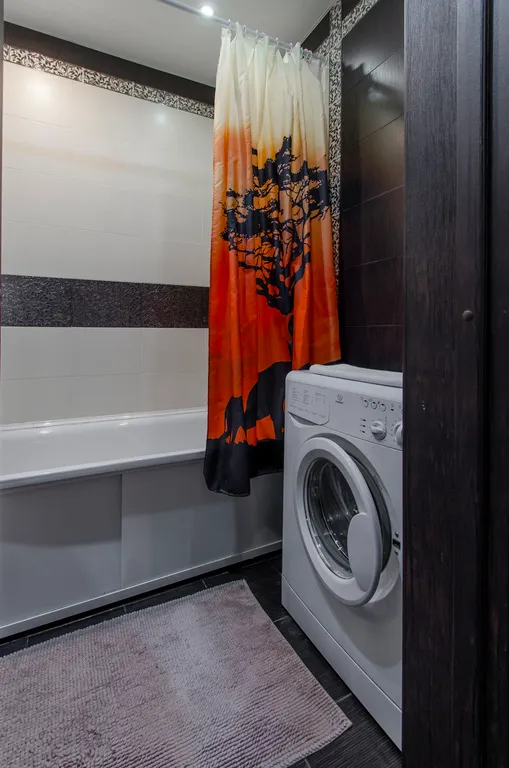 2 комнатная в центре "Просторная"