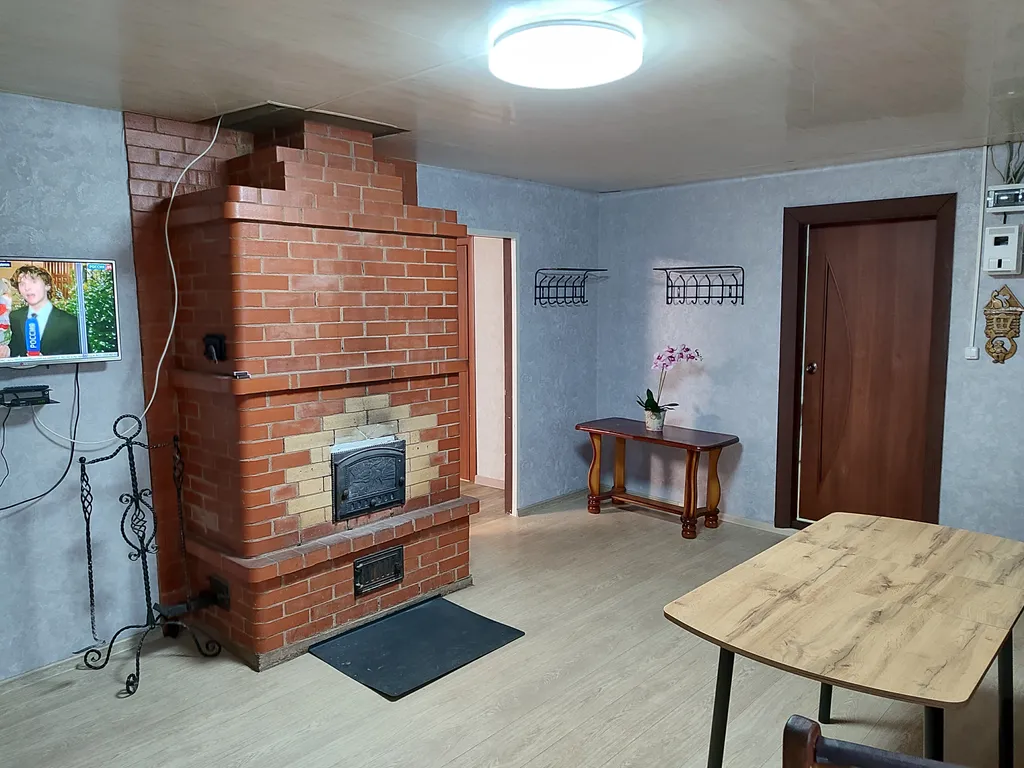 Уютный дом на горе