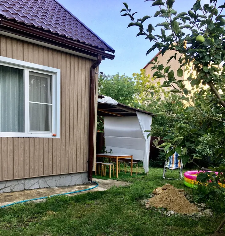 Коттедж Комфортный дом на берегу детского пляжа — Ейск