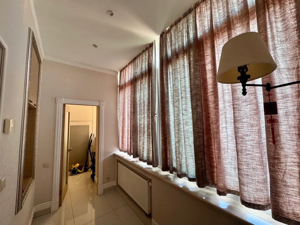 Новострой с панорамным видом на б. Пушкина