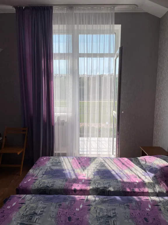 Квартира Уютная комната с выходом на балкон — Севастополь