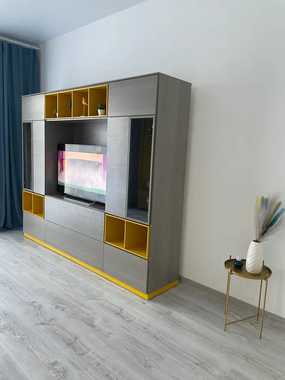 Крупногабаритная однокомнатная квартира в доме повышенной комфортности