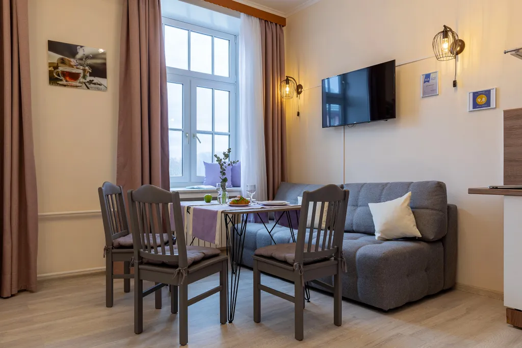 J&N Apartments Апартаменты-студио