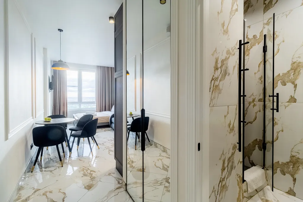 Апартаменты в центре города Deluxe Km Tower Plaza Apartments