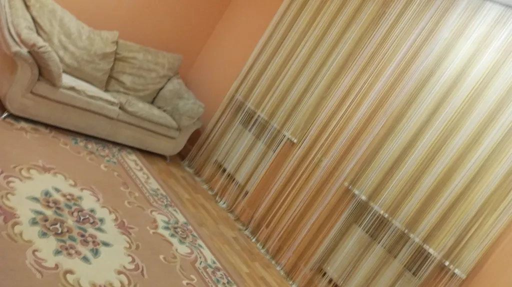 Коттедж 2х комнатное жилье, тихий центр — аренда посуточно в Донецк