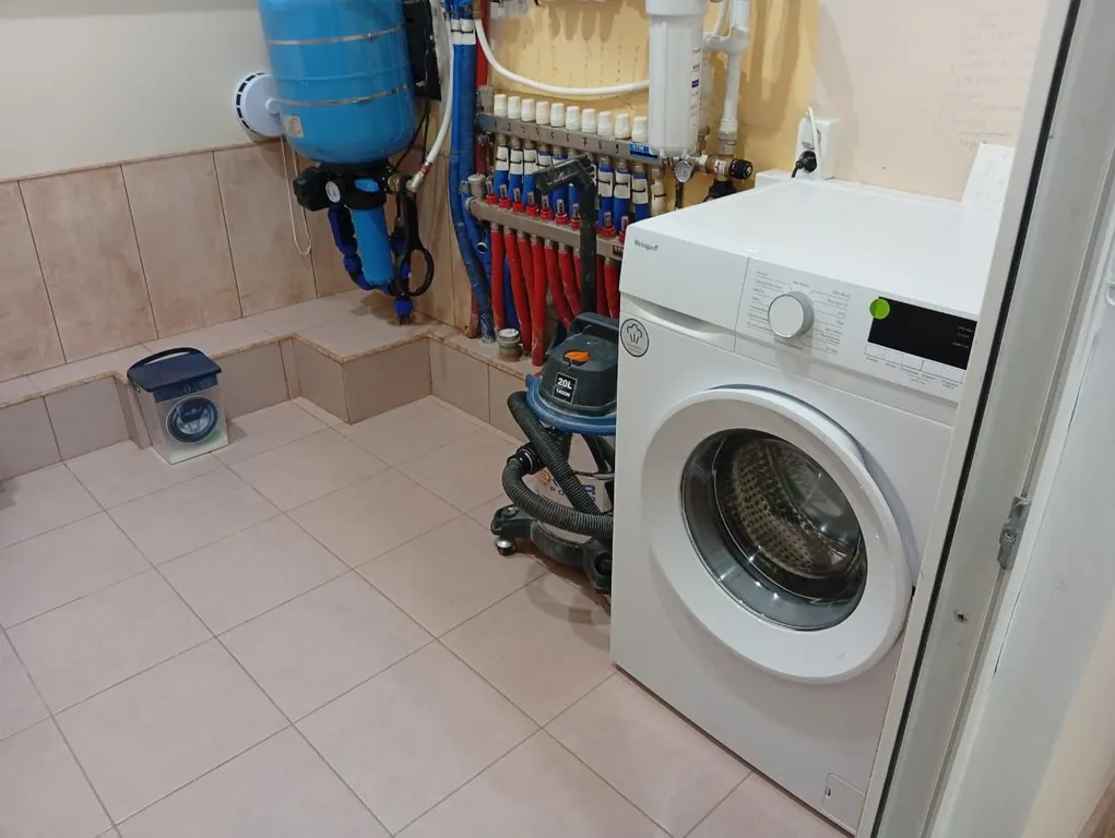 Коттедж Уютный дом у леса — Агалатово