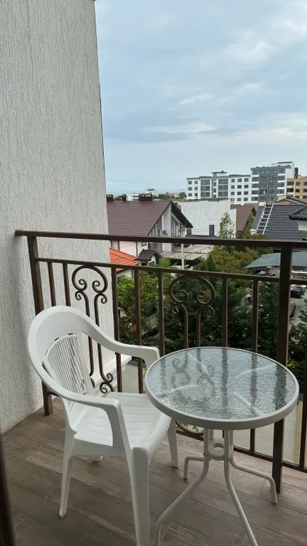 Студия с видом на море и горы