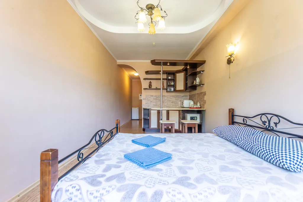 1 комнатные апартаменты в 200 метрах центральной набережной