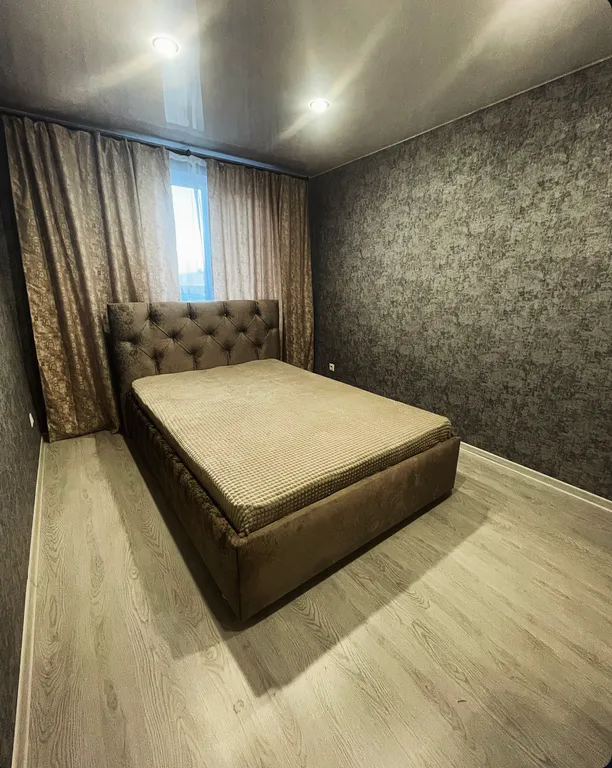 Уютный дом с баней и бассейном в 10 минутах от города