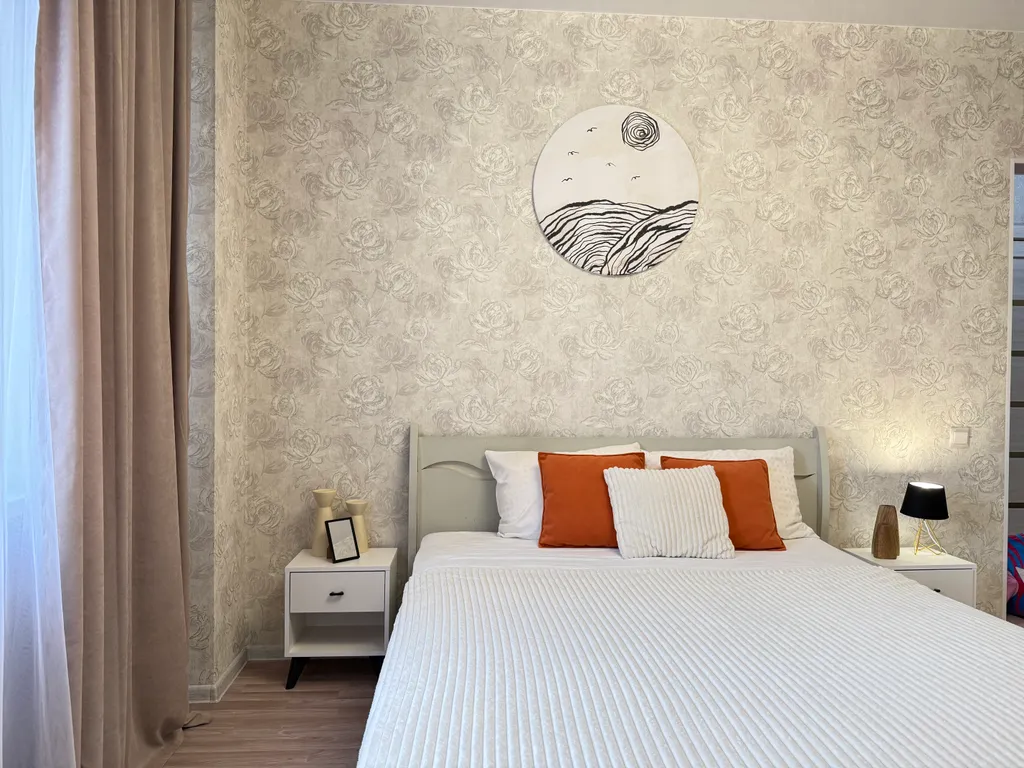 Квартира Отличная однокомнатная квартира рядом с набережной — Красноярск