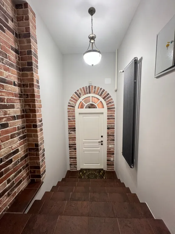 Квартира на набережной в старом городе