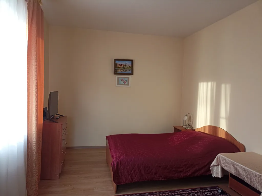 Просторные апартаменты в центре с видом на озеро