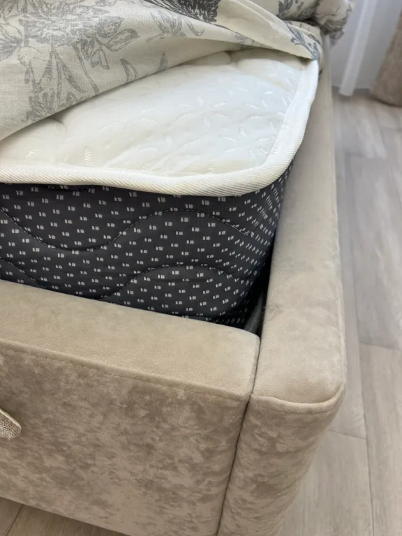 Апартаменты с шикарным ремонтом и удобным расположением