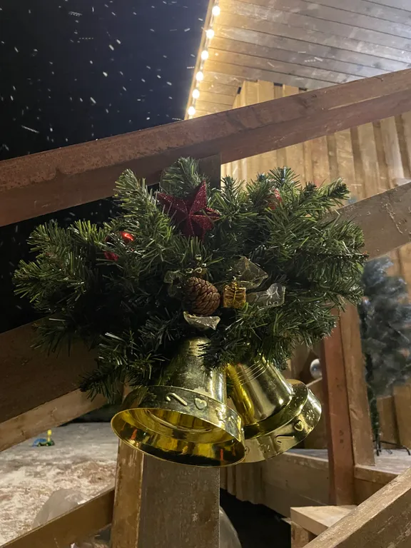 Домик для семейного отдыха в лесу