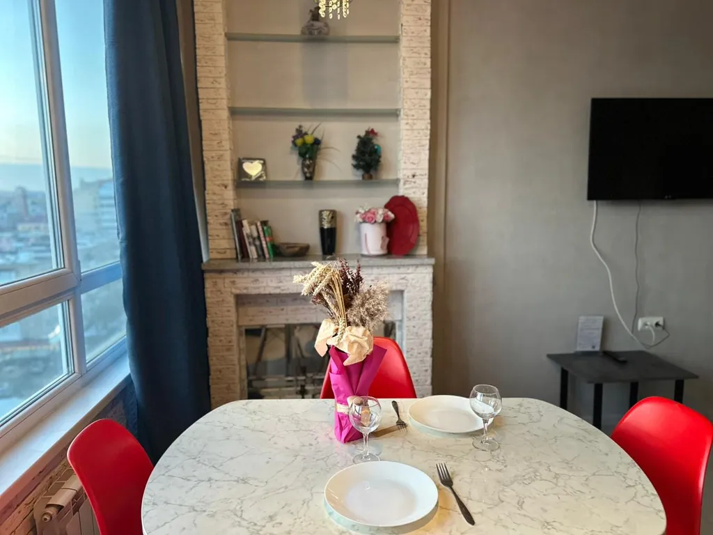 Студия с панорамным видом на Оку