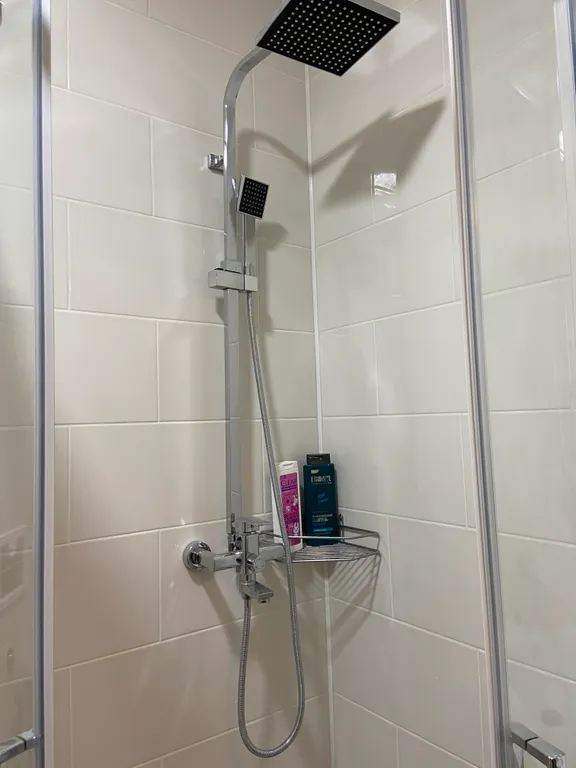 Уютная теплая квартира с новым ремонтом в центре города