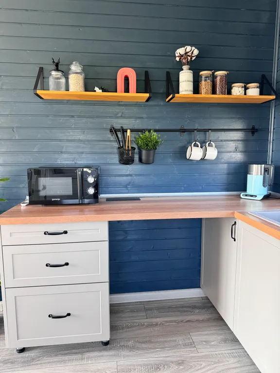 Уютный дом с сауной, в стиле барнхаус, недалеко от реки