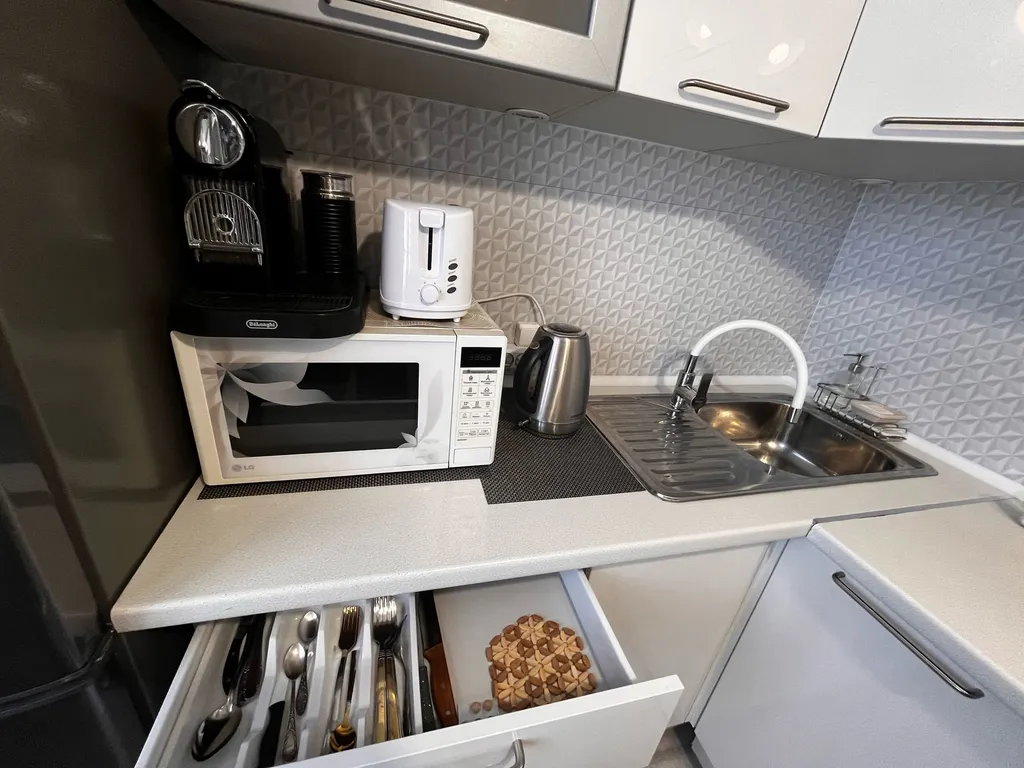 Квартира 1 комнатная квартира в микрорайоне Ивушки — Великий Новгород