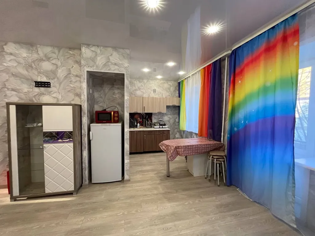 Трёхкомнатная квартира в районе центральная площади