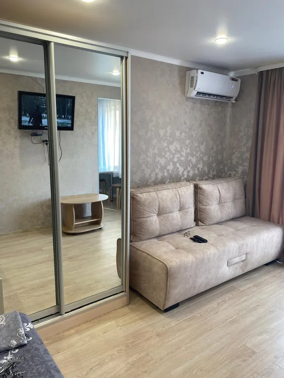 Квартира Однокомнатная квартира в 2 минутах от моря — Гагра