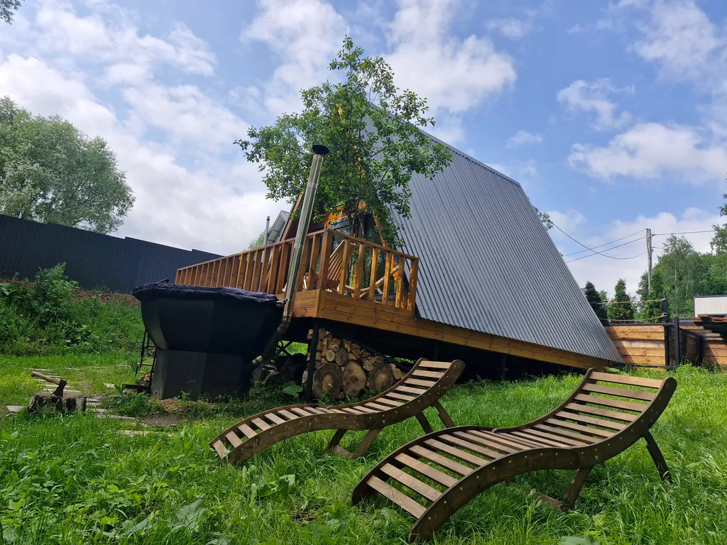 Коттедж А-фрейм с видом на озеро и лес — Казань