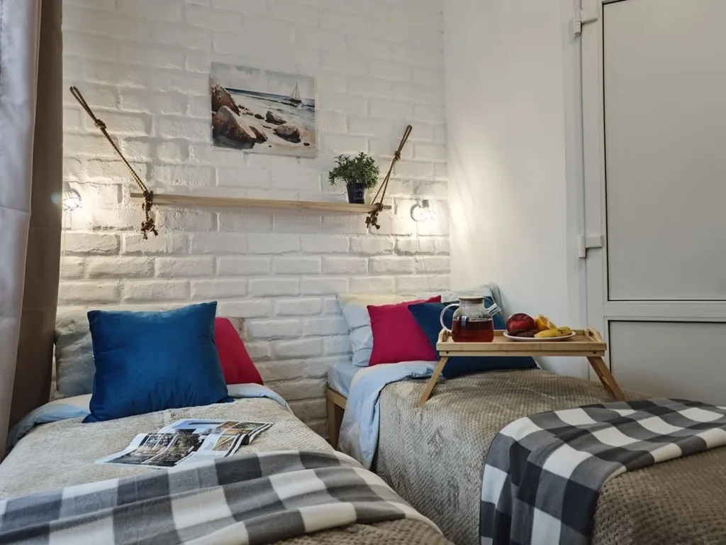 Уютная студия на двоих с кроватью-трансформером