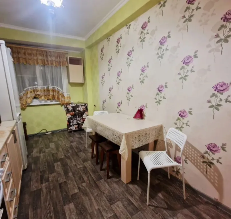 Уютная 4х комнатная квартира в центре