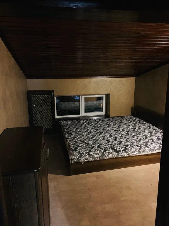 6-комнатная Квартира