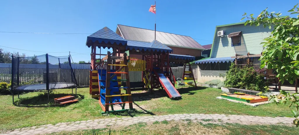 Двухкомнатный коттедж с терассой №1