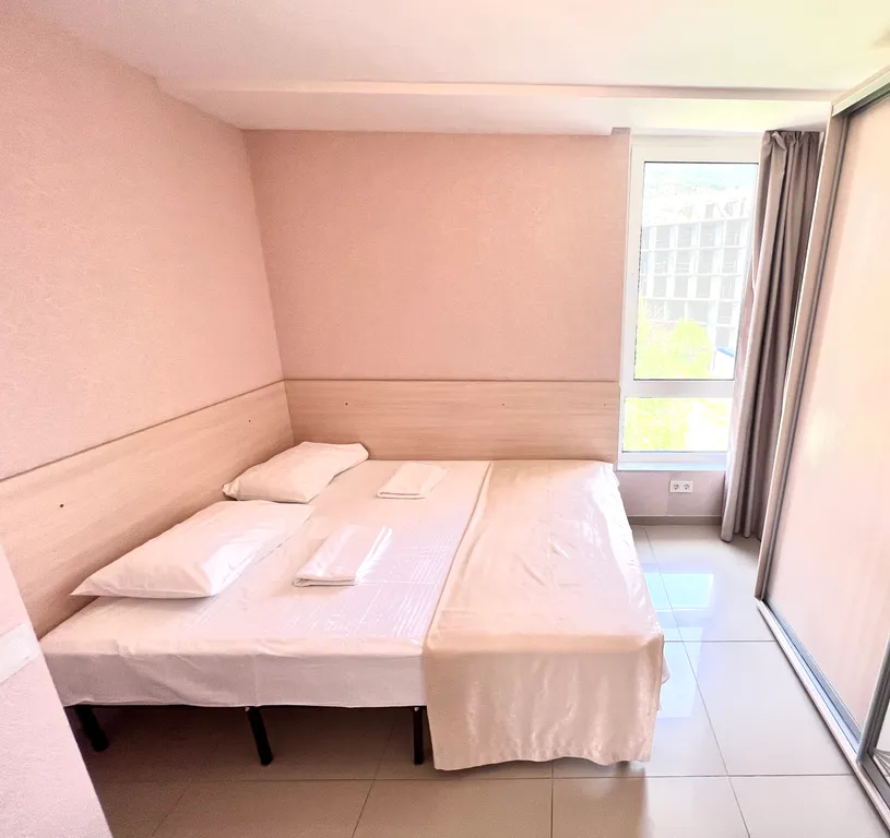 Уютная двухкомнатная квартира с прекрасными видами на Ялту — аренда посуточно в Ялта