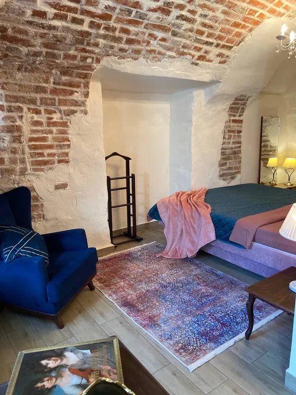 Старинная квартира в стиле лофт в историческом центре Калуги