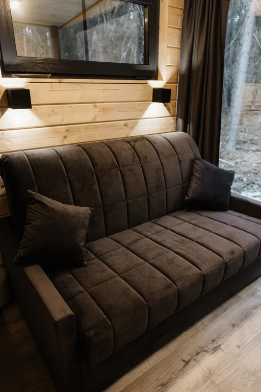 Коттедж с красивым видом из окна