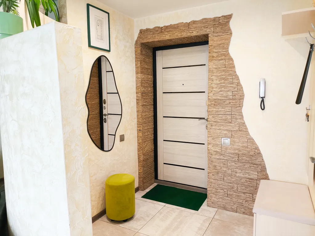 Шикарная квартира с панорамным окном для 4