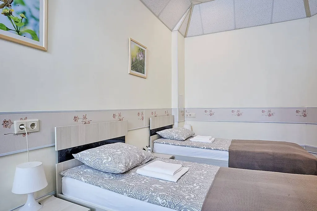 Квартира Комната — Тихвин