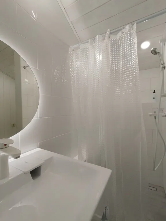 Уютный дом на две семьи в коттеджном поселке