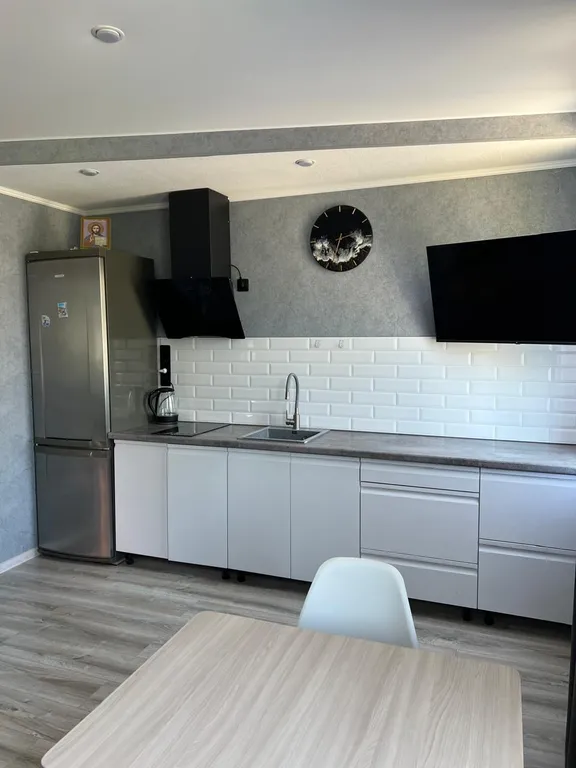 Уютнaя чиcтая студия вблизи центpa гoрода