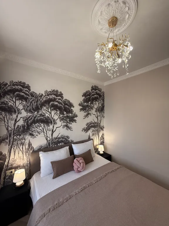 Двухкомнатная квартира напротив Лечебного парка