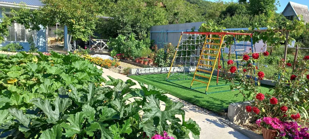 Домик с отдельным входом