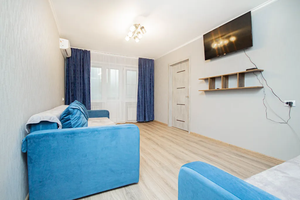 2-к. квартира, 42 м², 3 кровати